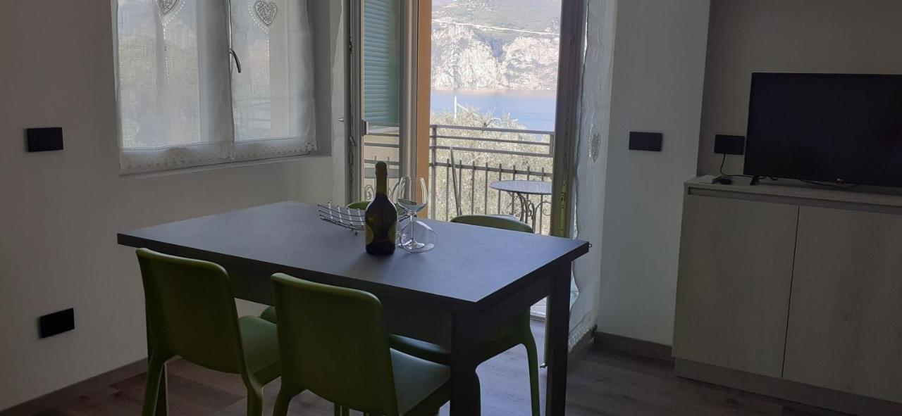 Appartamento Leccino Malcesine Exterior photo